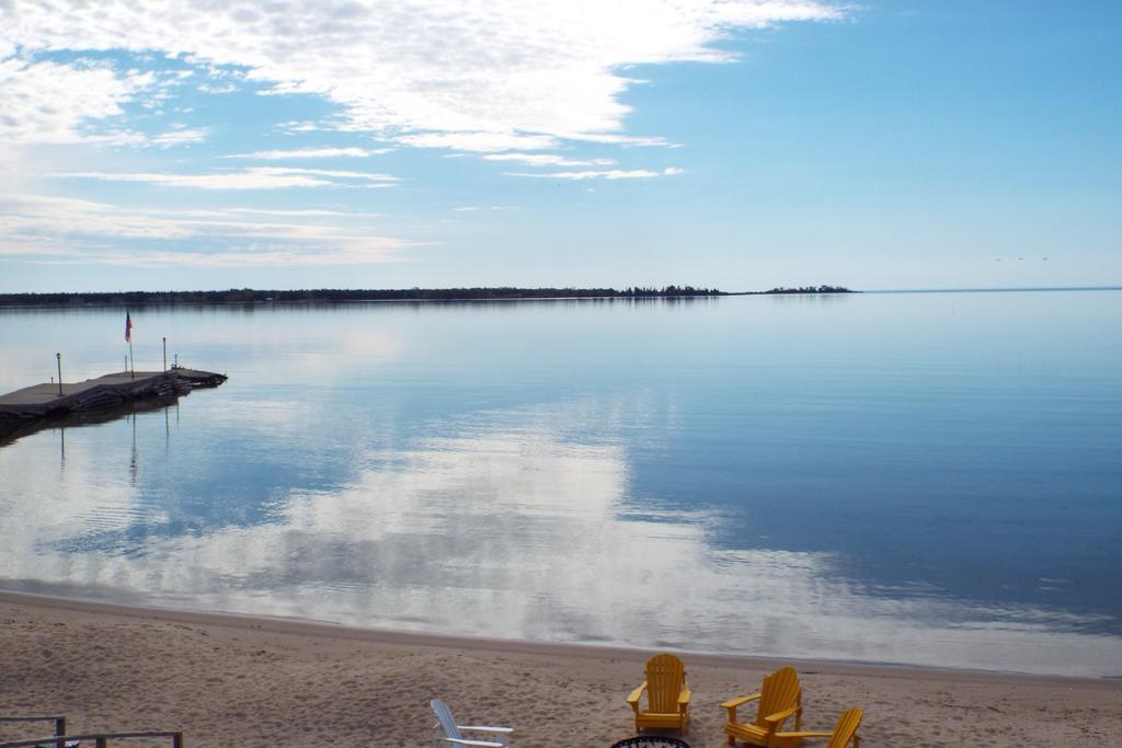 Beachfront Inn Baileys Harbor Luaran gambar
